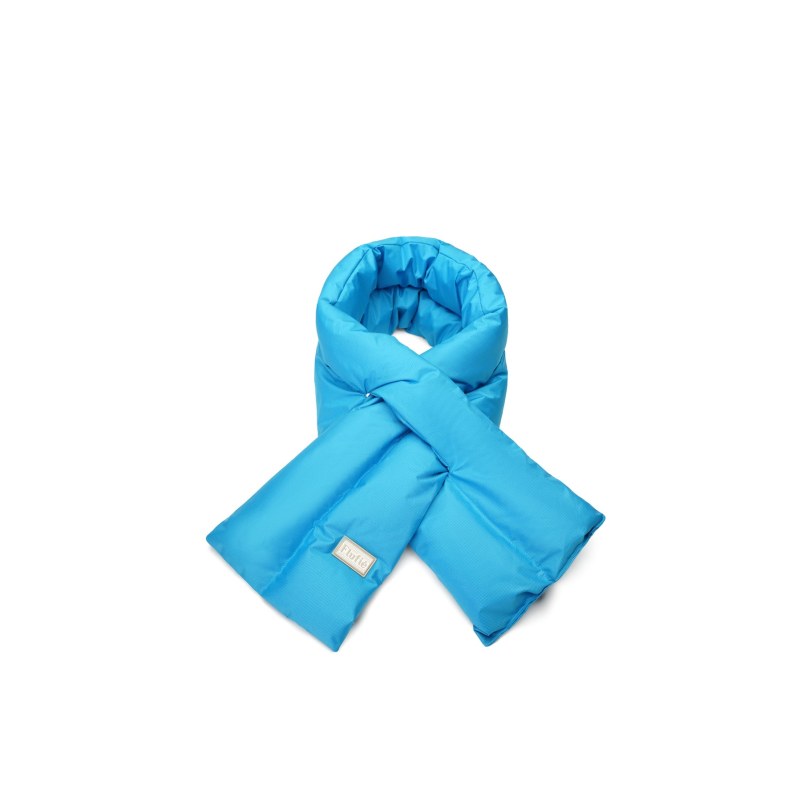 Iceberg Shiny Pillow Scarf
