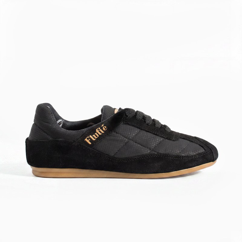 Flufié Classic Sneaker - Jet Black
